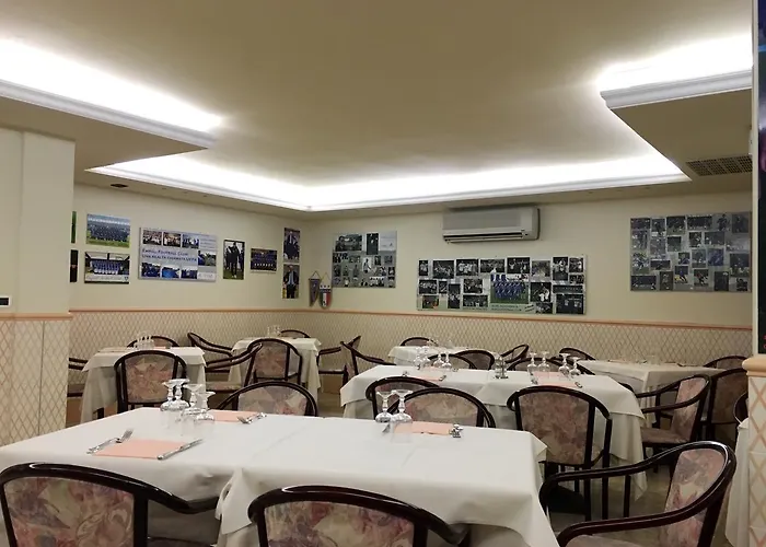 Alexandra Hotel 3*